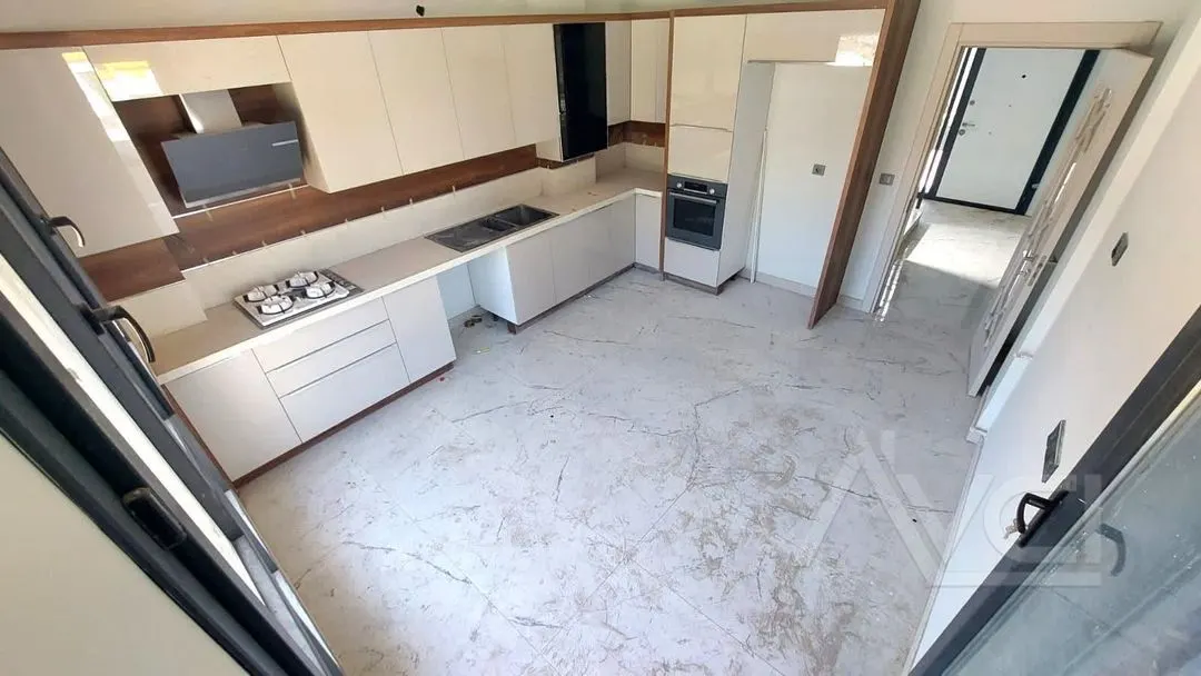 AVCI’DAN BURHANİYE ÖRENDE 3+1 VİLLA