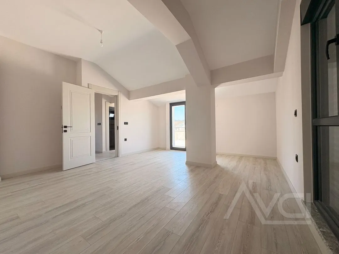 AVCI’DAN GÜRE’’DE 4+1  BAHÇELİ VİLLA