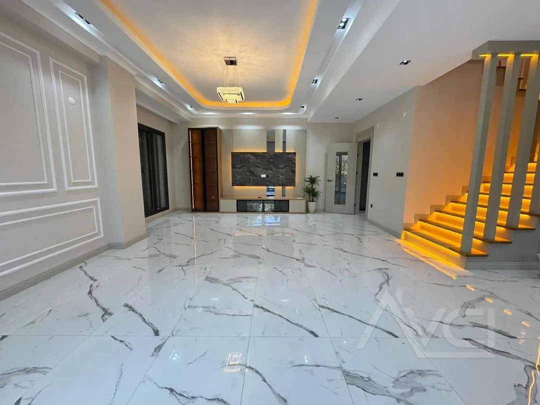 AVCI'DAN FENER'DE DENİZE 50MT İÇİNE AŞIK OLACAĞINIZ SIFIR VİLLA