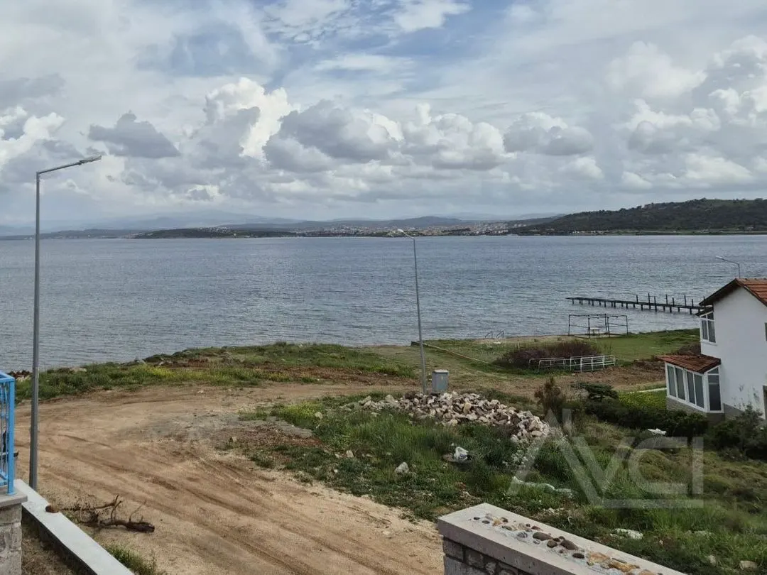AVCI’DAN CUNDA’DA DENİZE SIFIR TAŞ VİLLA