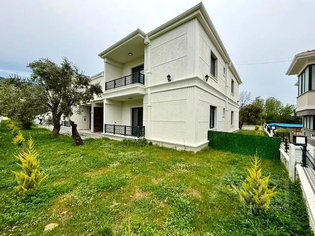 AVCI'DAN GÜRE'DE 2+1 BAHÇE KATI VE ÜST KAT LÜKS DAİRE