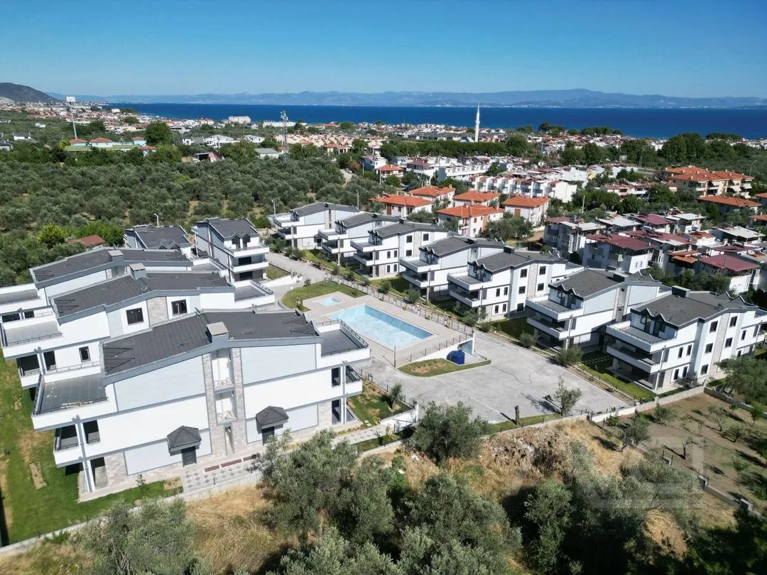 AVCI’DAN DENİZE 300MT HAVUZLU GÜVENLİKLİ GİRİŞTE ODALI 6+1
