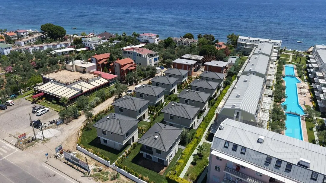 AVCI’DAN KÜÇÜKKUYU YOL ALTINDA DENİZE 30 ADIM MÜSTAKİL VİLLA