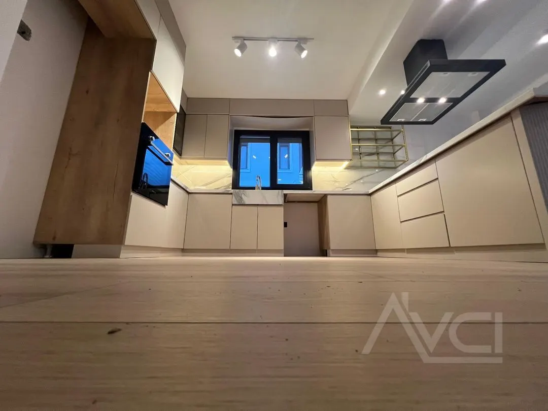 AVCI’DAN OTELLER BÖLGESİ 350 M2 ARSALI MÜSTAKİL HAVUZLU 5+1