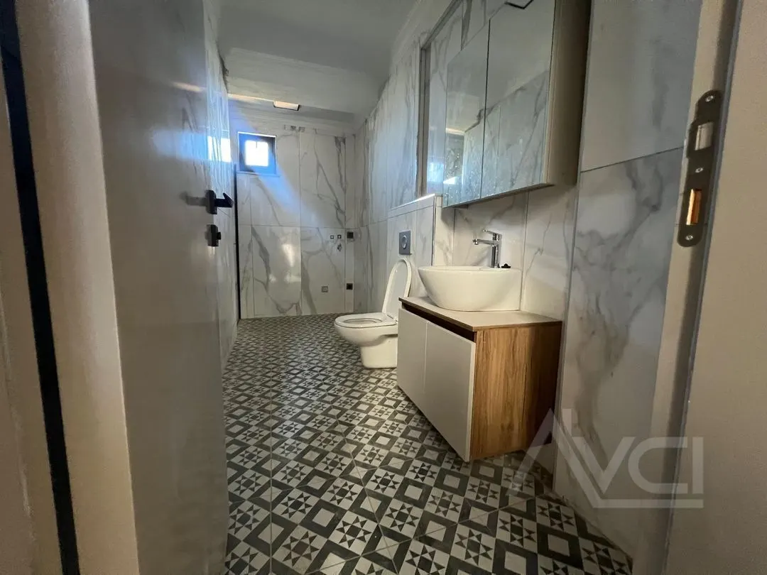 AVCI’DAN OTELLER BÖLGESİ HAVUZLU SİTE İÇİNDE SIFIR VİLLA