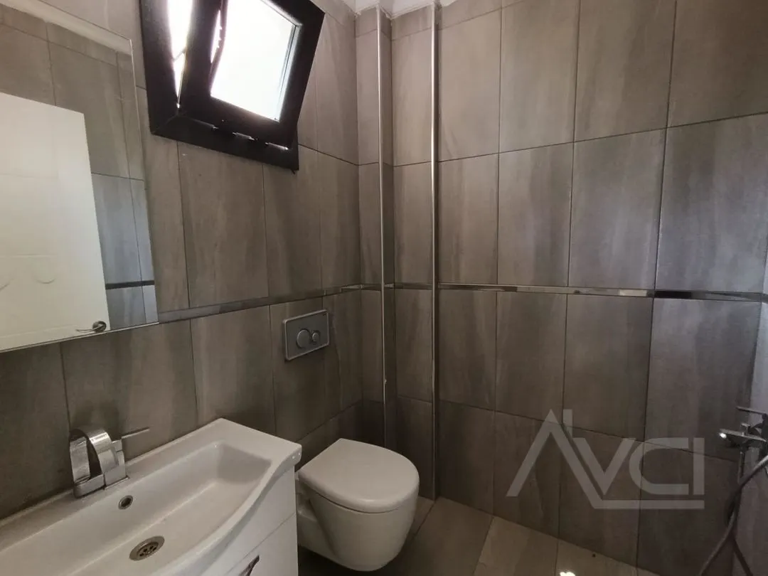 AVCI’DAN GÜRE YOL ALTINDA DENİZE 300MT SIFIR VİLLA