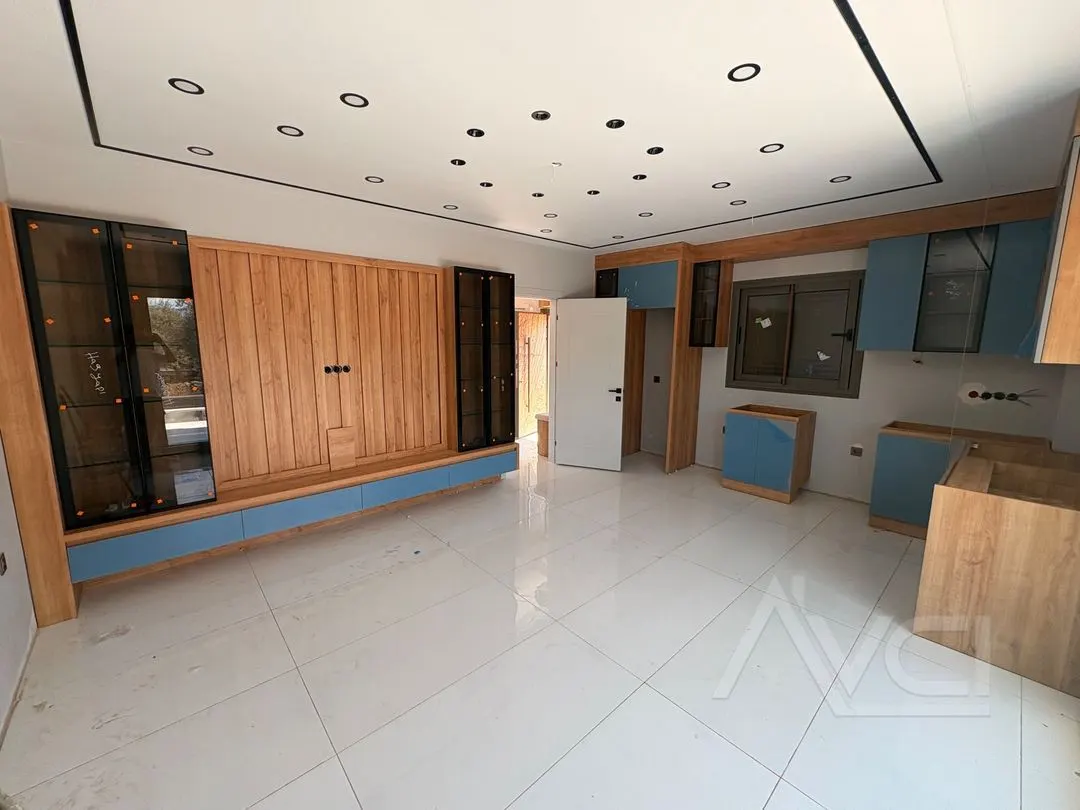 AVCI’DAN 3+1 DENİZ MANZARALI GİRİŞTE ODALI 350M2 İÇESİNDE PELİTKÖY’DE TEK MÜSTAKİL