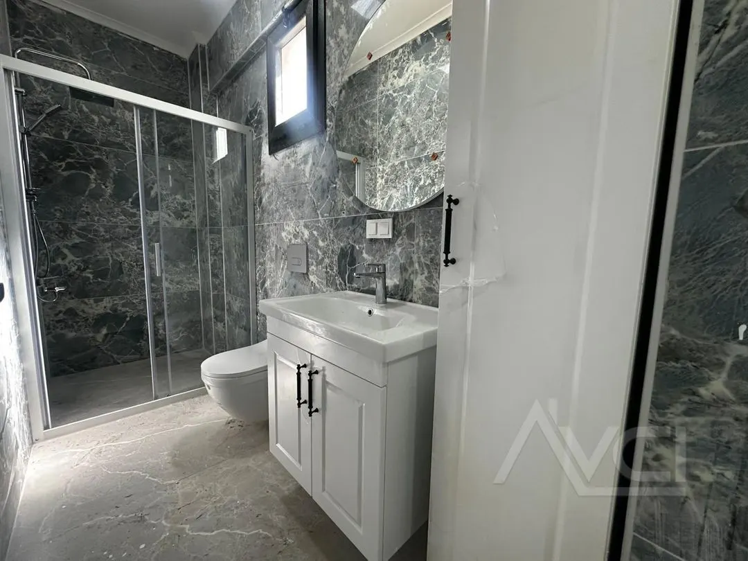 AVCI’DAN TAM MÜSTAKİL BAHÇEDEN DENİZ MANZARALI DENİZ250MT VİLLA