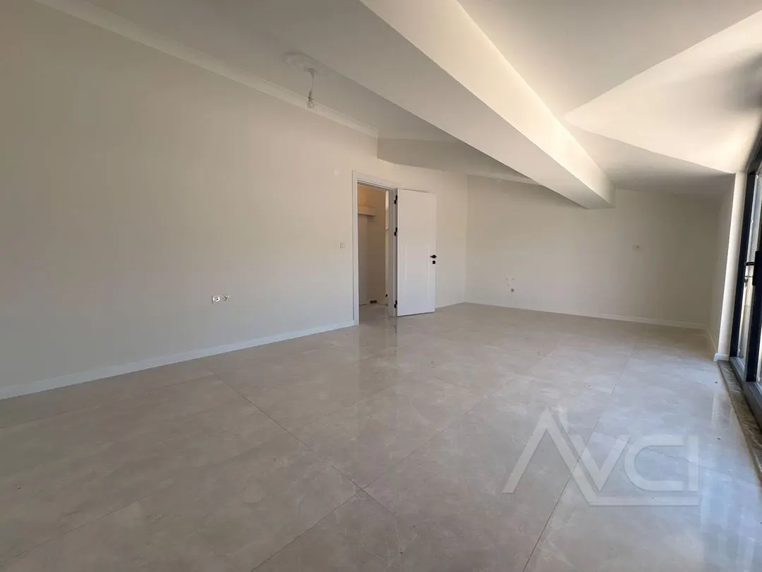 AVCI’DAN GÜREDE MÜSTAKİL 5+2 GİRİŞTE ODALI 300M2 OTURUMLU VİLLA
