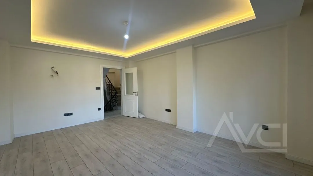 GÜREDE TAM MÜSTAKİL 350M2 ARSALI 7+1 VİLLA