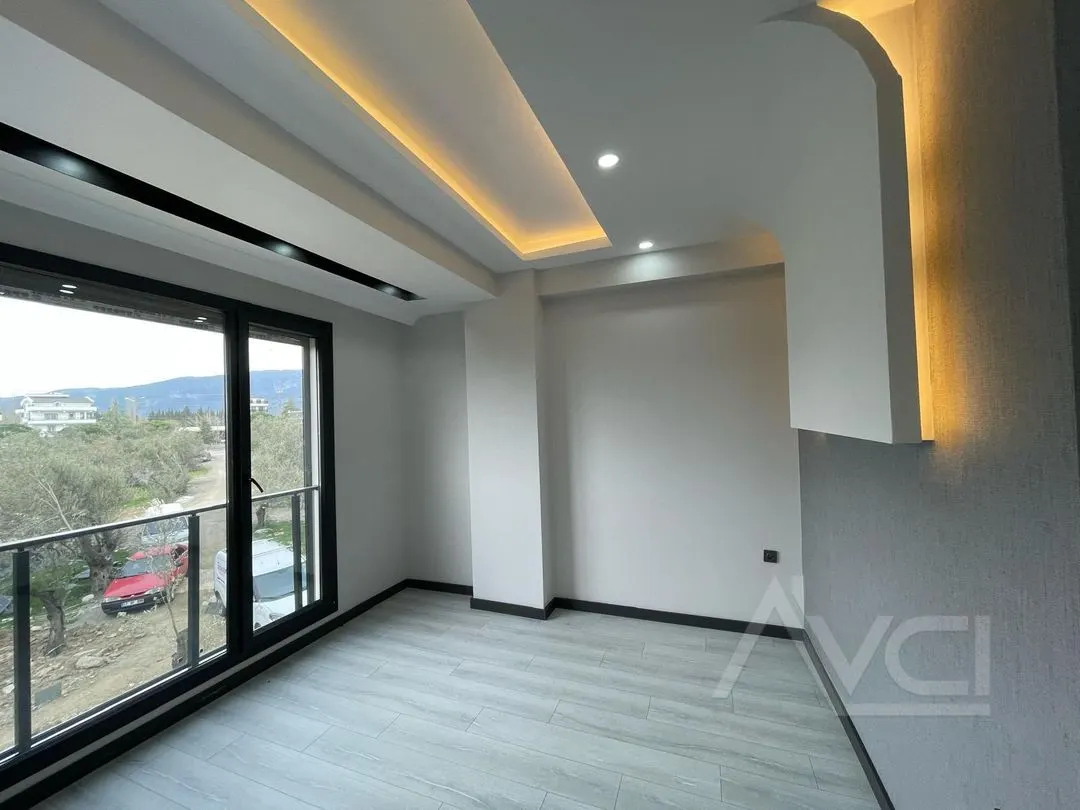 AVCI’DAN HAVUZLU GİRİŞTE ODALI 4+1 LÜKS VİLLALAR