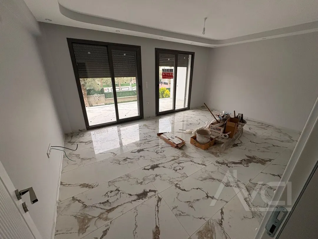 AVCI’DAN KÜÇÜKKUYUDA 3+1  İkiz