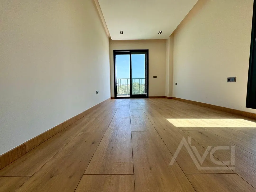 AVCI’DAN 440M2 ARSA GÜRE YOLUNDA TAM MÜSTAKİL HAVUZLU VİLLA