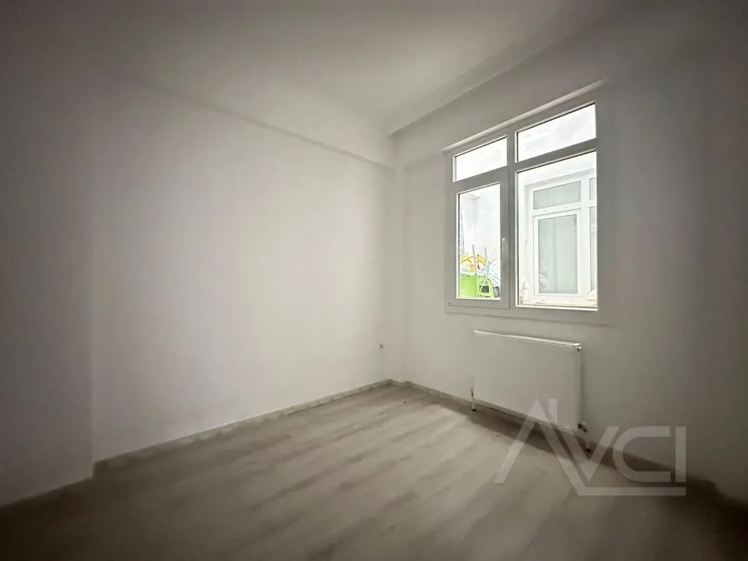AVCI'DAN TEK YETKİ 2+1 BAHÇE KATI KÖRFEZ HASTANE ARKASINDA SIFIR