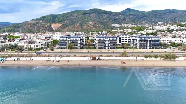 AVCI’DAN DENİZE SIFIR EN ÖN CEPHE HAVUZLU SİTE-EN GÜZEL DAİRE