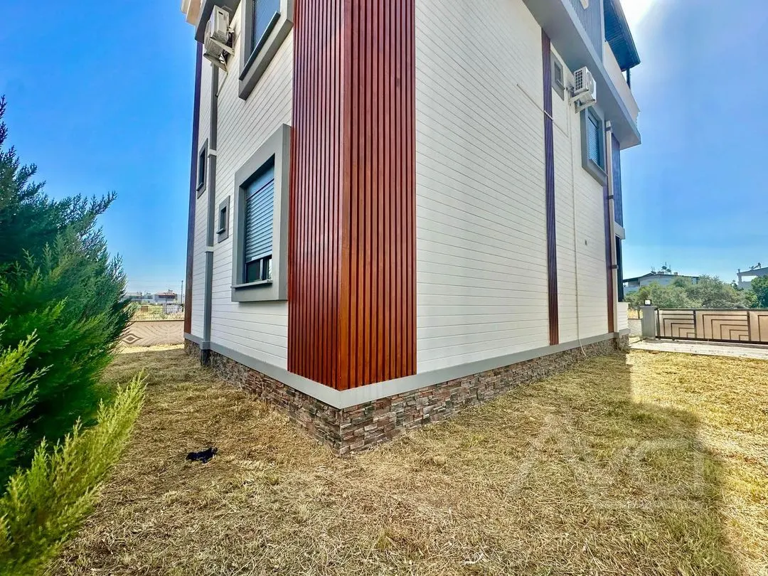 AVCI’DAN TEK YETKİ TAM MÜSTAKİL 5+1 GİRİŞ ODALI AYRI MUTFAK