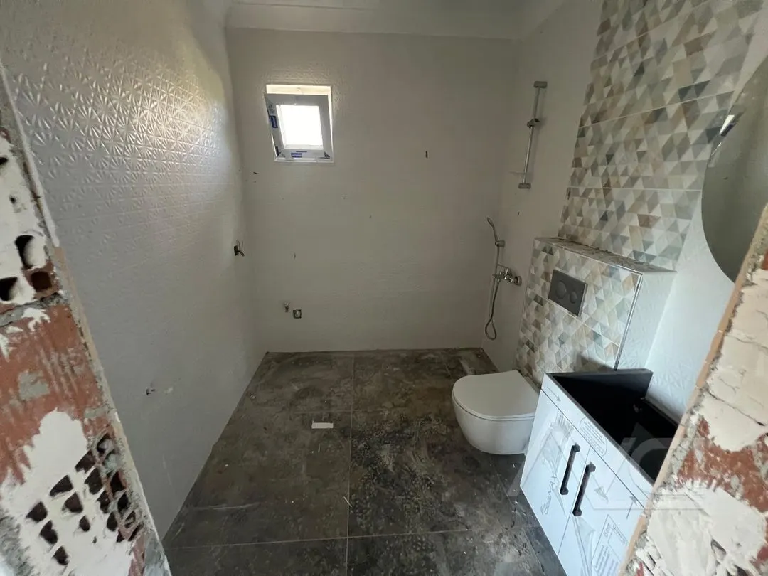 AVCI’DAN GÜREDE GİRİŞ ODALI 5+1 VİLLA