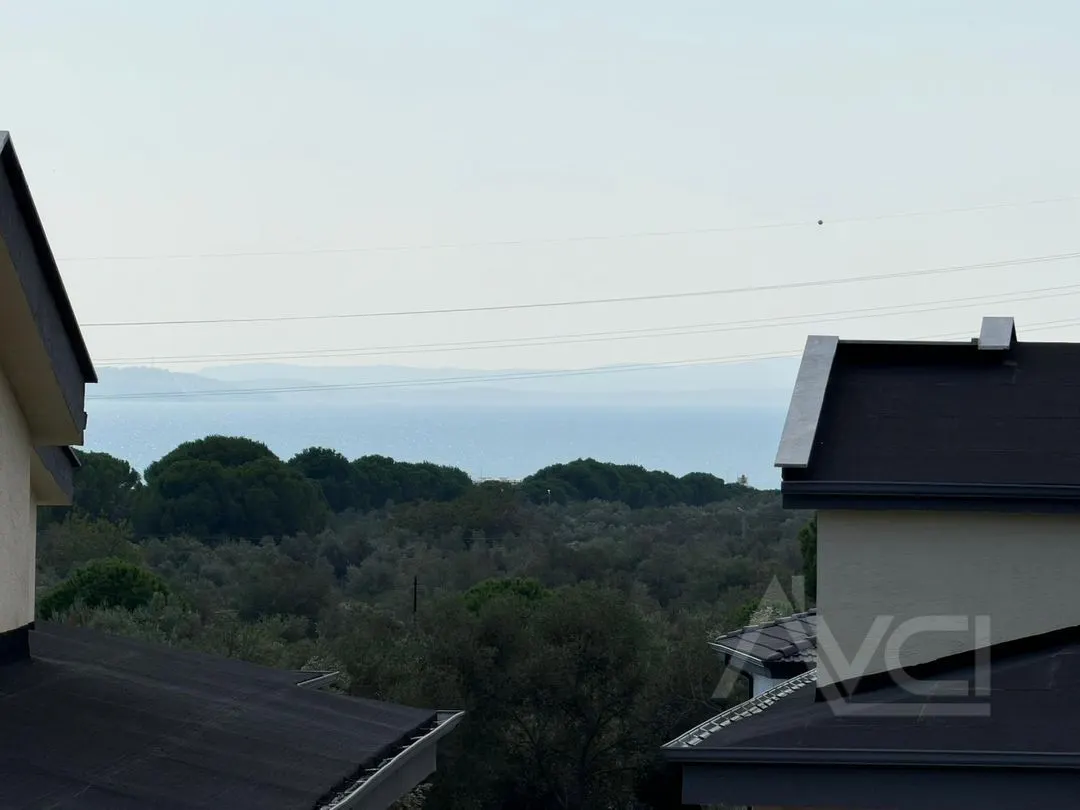 AVCI’DAN 400 M2 ARSA İÇİNDE 5+1 LOFT HAVUZLU VİLLA