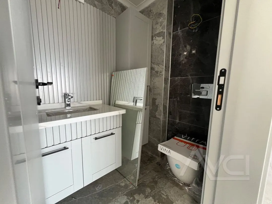 AVCI’DAN DENİZİN EN ÖNÜNDE SIFIR 300M2 İÇ KULLANIM ALANLI TAŞ VİLLA