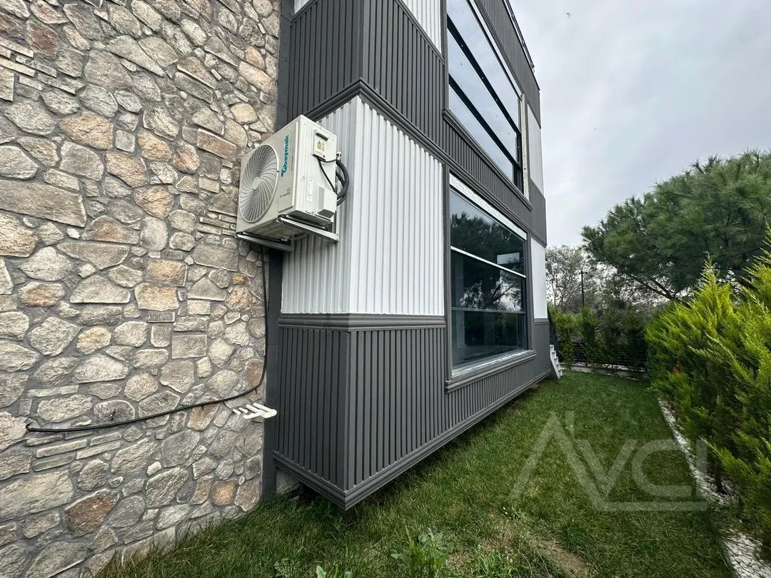 AVCI’DAN AVCILAR’DA DENİZE 50 MT DENİZ MANZARALI VİLLA