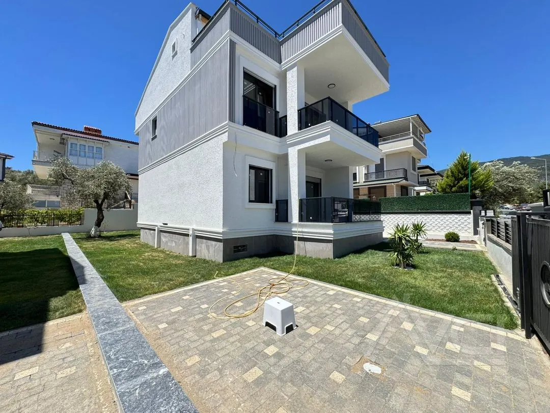 AVCI’DAN 350M2 ARSA/GİRİŞ ODALI/DENİZ MANZ./TAM MÜSTAKİL 5+1