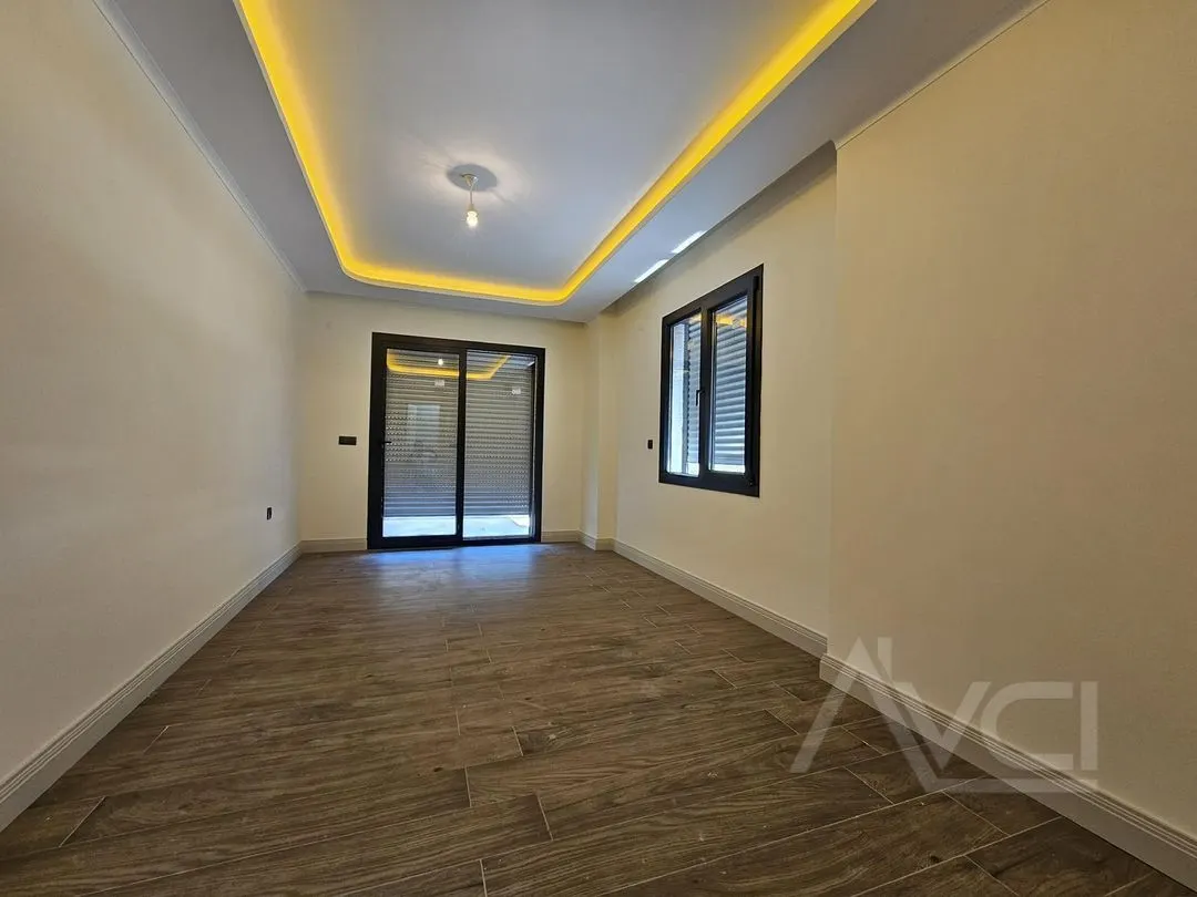 AVCI’DAN 350M2 ARSA/GİRİŞ ODALI/DENİZ MANZ./TAM MÜSTAKİL 5+1