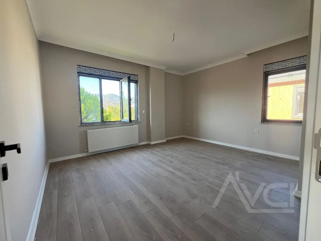 AVCI’DAN 350M2 ARSA İÇİNDE TAM MÜSTAKİL MERKEZİ KONUM VİLLA