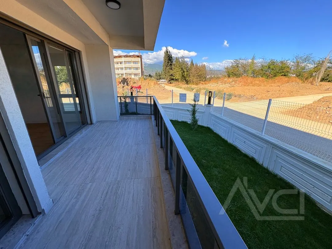 AVCI’DAN GÜRE OTELLER BÖLGESİNDE 2+1 LÜKS DAİRE