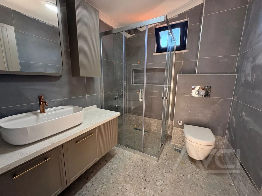 AVCI’DAN AVCILAR’DA 600M2 4+1 MÜSTAKİL HAVUZLU LÜKS VİLLA