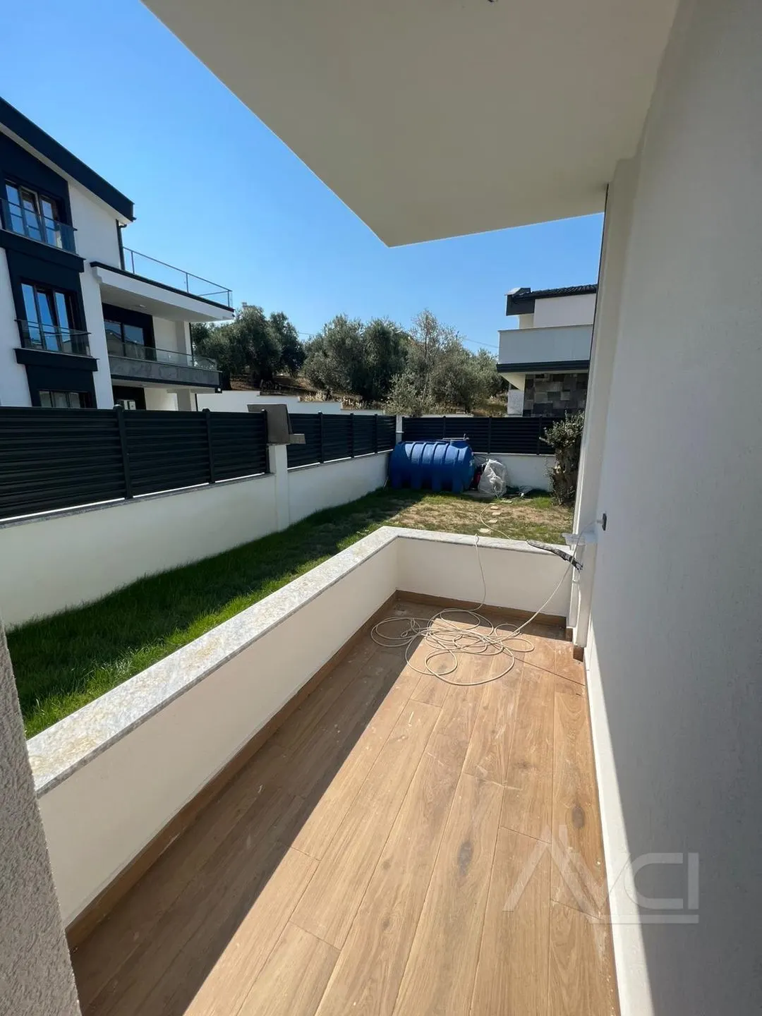 AVCI’DAN 660M2 ARSALI MÜSTAKİL HAVUZLU DENİZ MANZ VİLLA