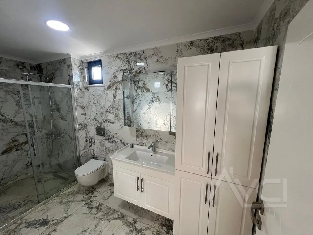 AVCI’DAN DENİZE SIFIR LÜKS 3+1 VİLLA