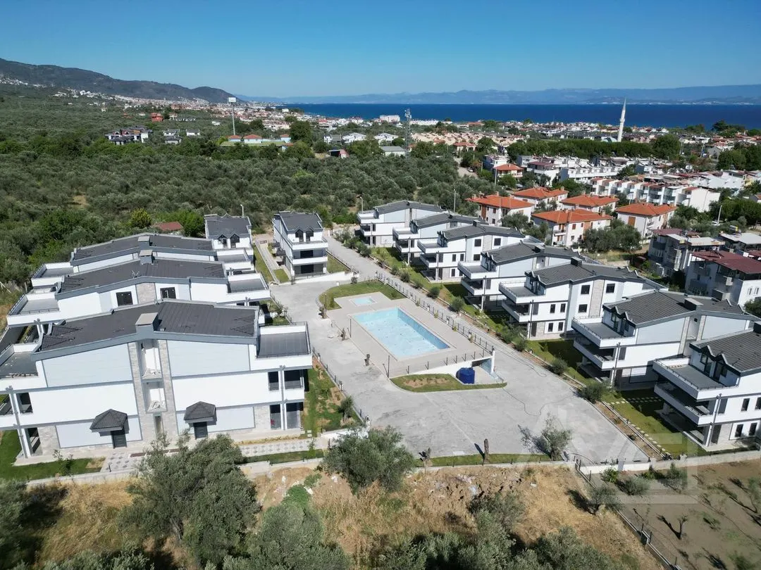 AVCI’DAN DENİZE 300MT HAVUZLU GÜVENLİKLİ GİRİŞTE ODALI 6+1