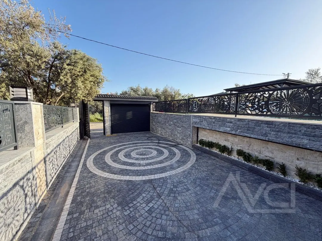 AVCI’DAN 700M2 ARSA İÇİNDE MÜSTAKİL HAVUZLU VİLLA