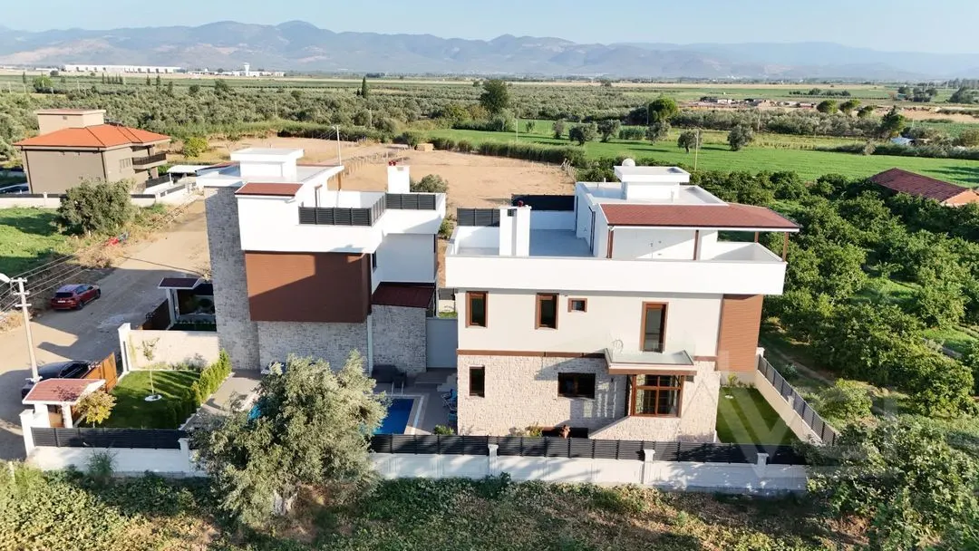 AVCI’DAN ASANSÖRLÜ MÜSTAKİL HAVUZLU SAUNALI LÜKS VİLLA