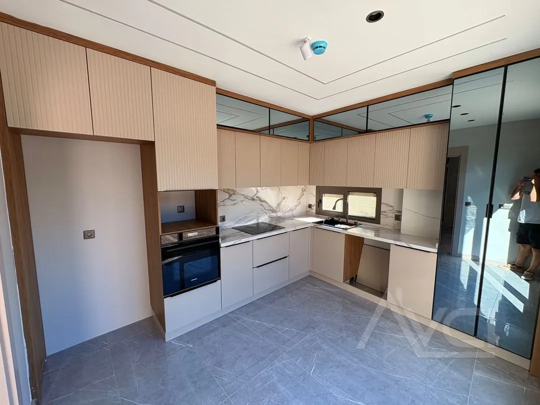 AVCI’DAN 650M2 İÇERİSİNDE MÜSTAKİL HAVUZLU ULTRA LÜKS 4+1 VİLLA