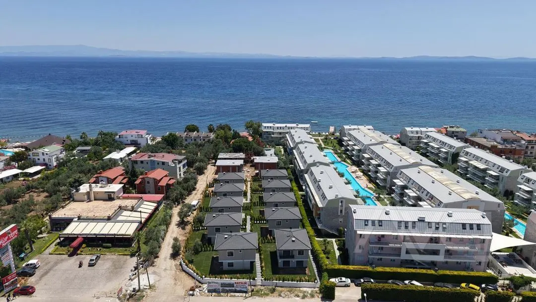 AVCI’DAN KÜÇÜKKUYU YOL ALTINDA DENİZE 30 ADIM MÜSTAKİL VİLLA