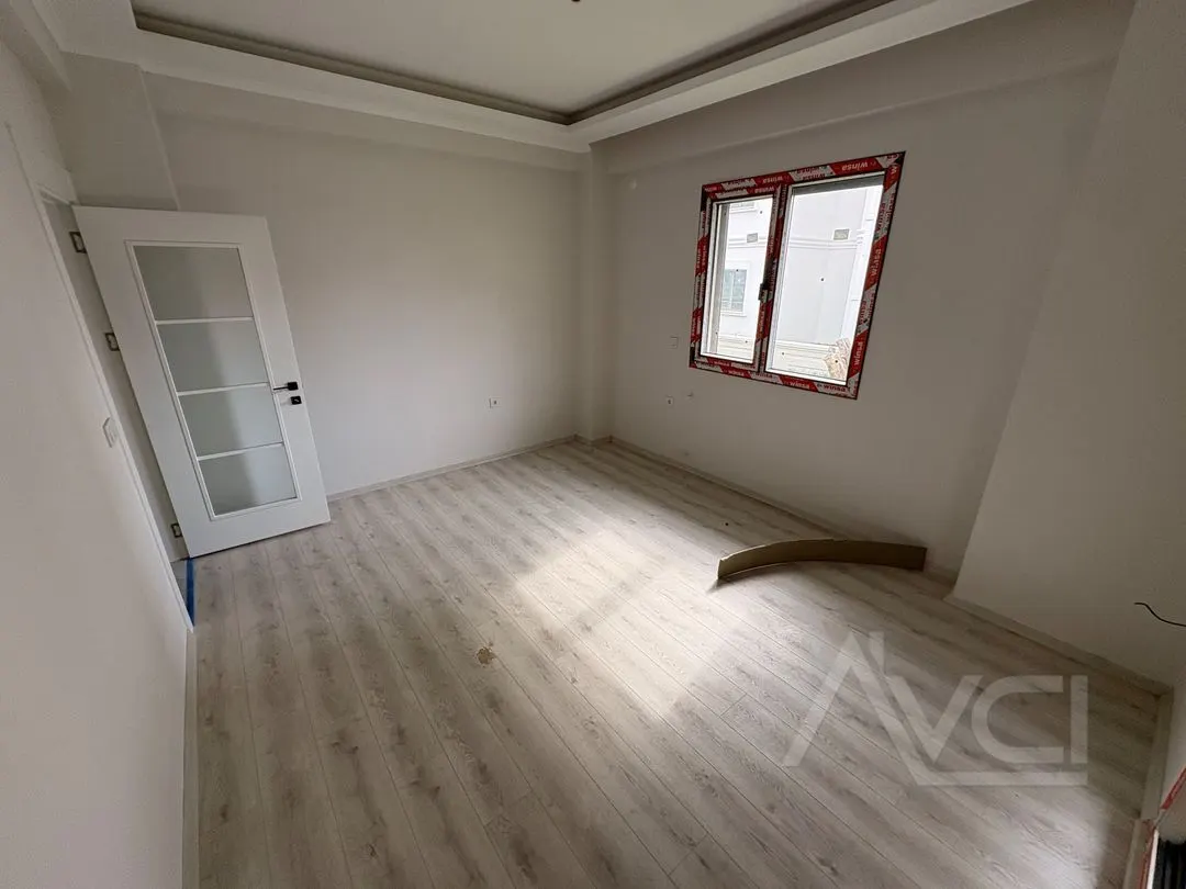 AVCI’DAN KÜÇÜKKUYUDA BAHÇE KULLANIMLI 2+1 AYRI MUTFAKLI DAİRE