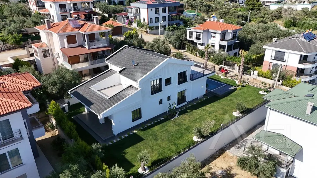 AVCI’DAN 700M2 ARSALI HER ODA DENİZ MANZARALI GİRİŞ 2 ODALI VİLLA