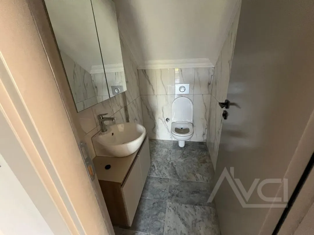 AVCI’DAN OTELLER BÖLGESİ HAVUZLU SİTE İÇİNDE SIFIR VİLLA