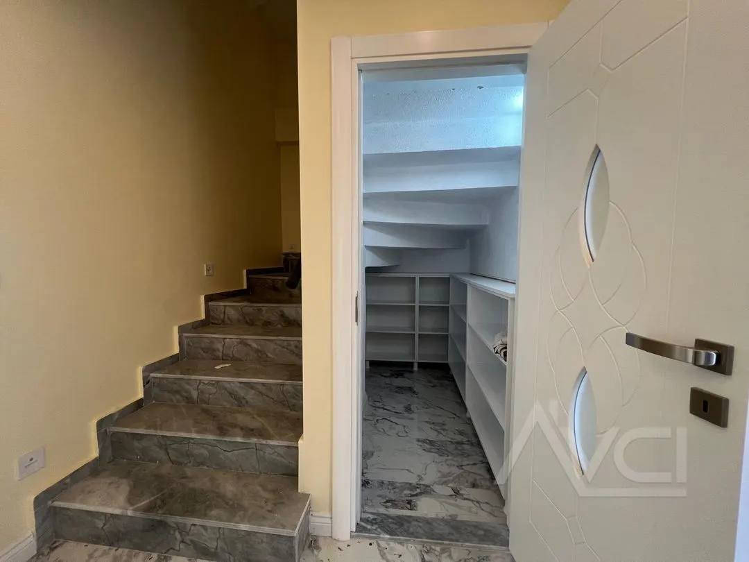AVCI’DAN DENİZE SIFIR LÜKS 3+1 VİLLA