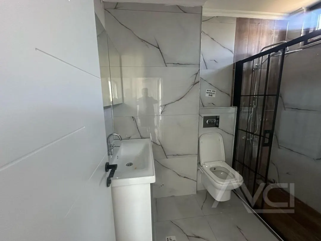 AVCI’DAN KESİNTİSİZ ZEYTİNLİK MANZARALI SIFIR VİLLA