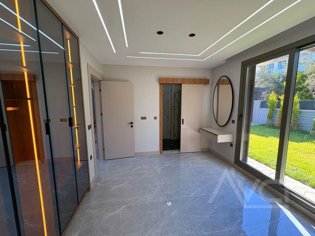 AVCI’DAN 650M2 İÇERİSİNDE MÜSTAKİL HAVUZLU ULTRA LÜKS 4+1 VİLLA