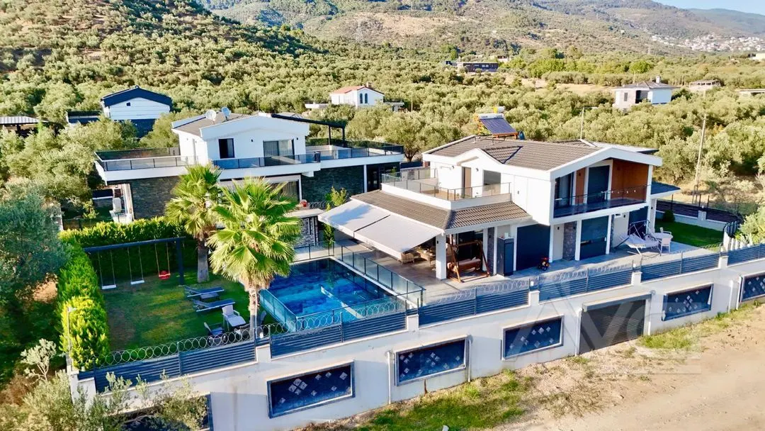 AVCI’DAN TEK YETKİ 700M2 ARSA KAPALI OTOPARK MÜSTAKİL HAVUZ