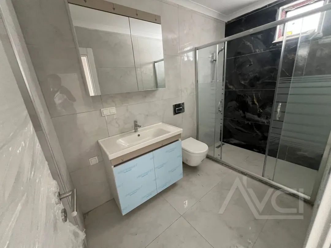 AVCI’DAN DENİZE 300MT HAVUZLU GÜVENLİKLİ GİRİŞTE ODALI 6+1