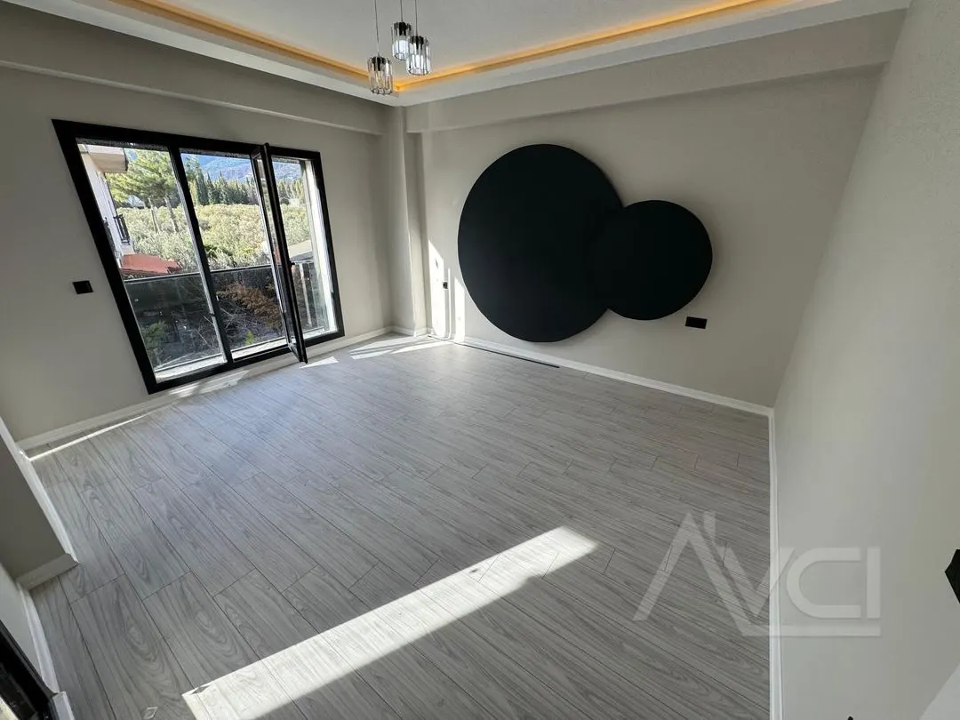 AVCI’DAN 110 M2 TABANLI MÜSTAKİL HAVUZLU 4+1 VİLLA