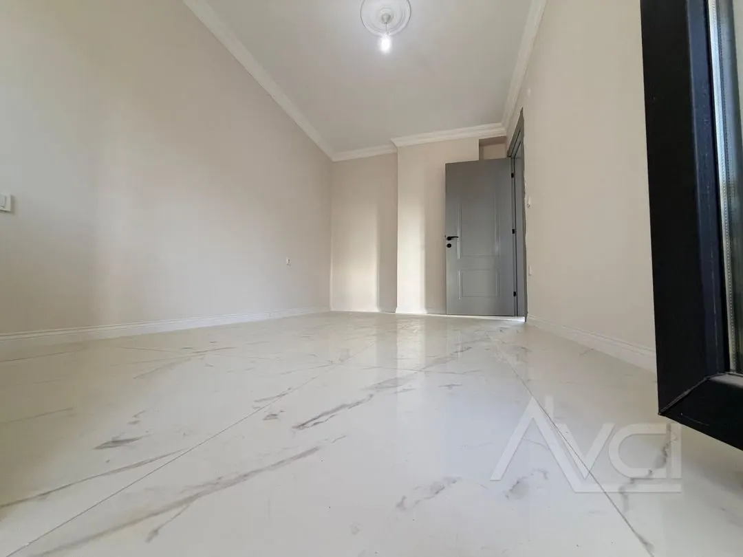 AVCI'DAN KÜÇÜKKUYU'DA DENİZ MANZARALI 3+1 DENİZE 250 MT VİLLA