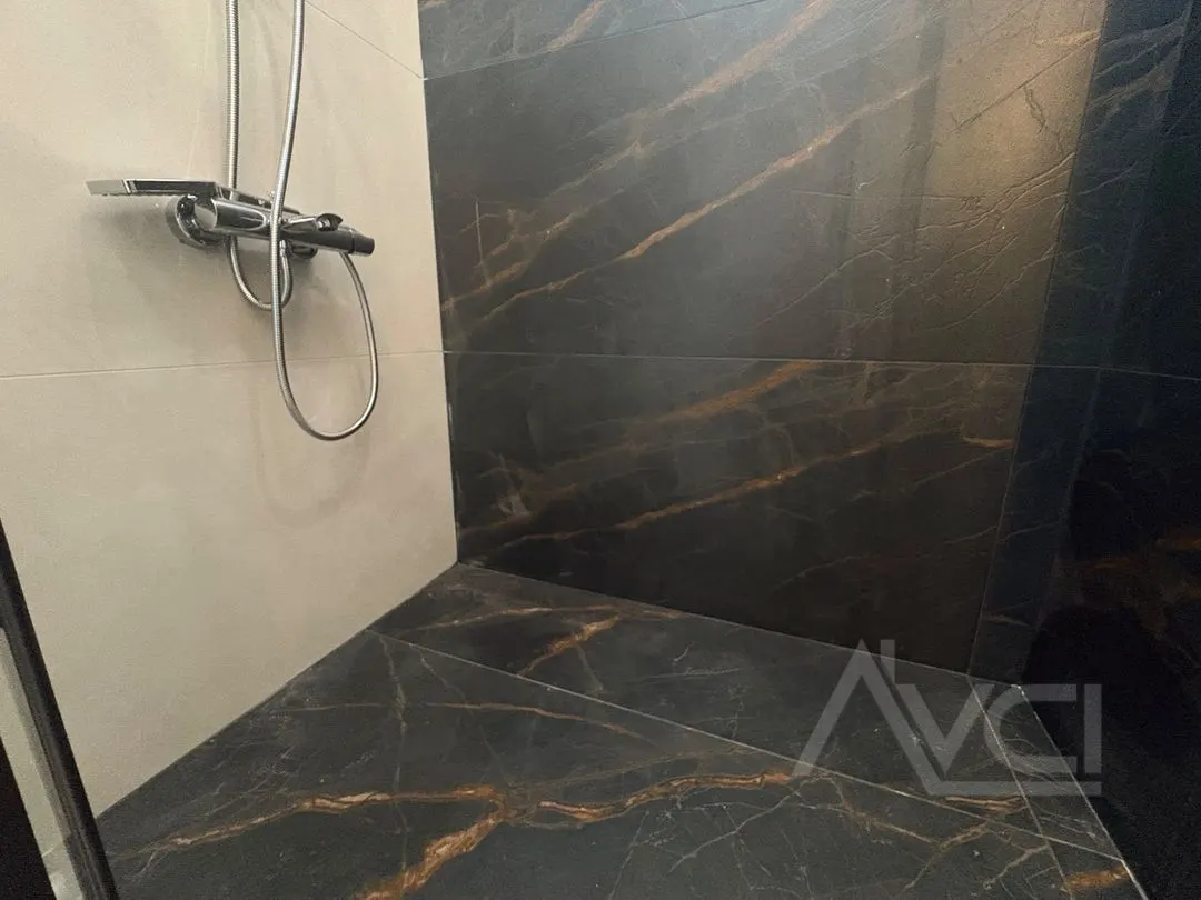 AVCI’DAN GÜRE OTELLER BÖLGESİNDE 4+1 OTOPARKLI BAHÇELİ TEK MÜSTAKİL VİLLA
