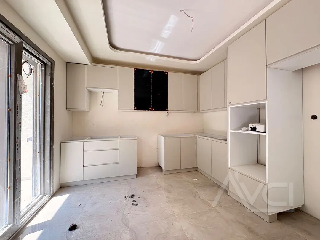 AVCI’DAN KIZILKEÇİLİDE 3+1 BİTİŞİK NİZAM ORTAK HAVUZLU KAPALI OTOPARKLI VİLLA