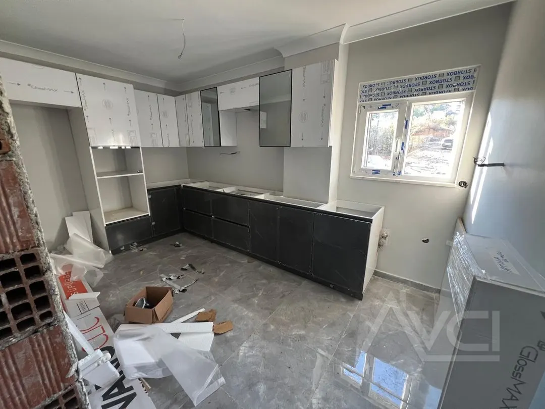 AVCI’DAN GÜREDE GİRİŞ ODALI 5+1 VİLLA