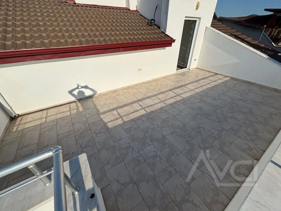 AVCI’DAN 4+1 DENİZE SIFIR KUSURSUZ TRİPLEKS